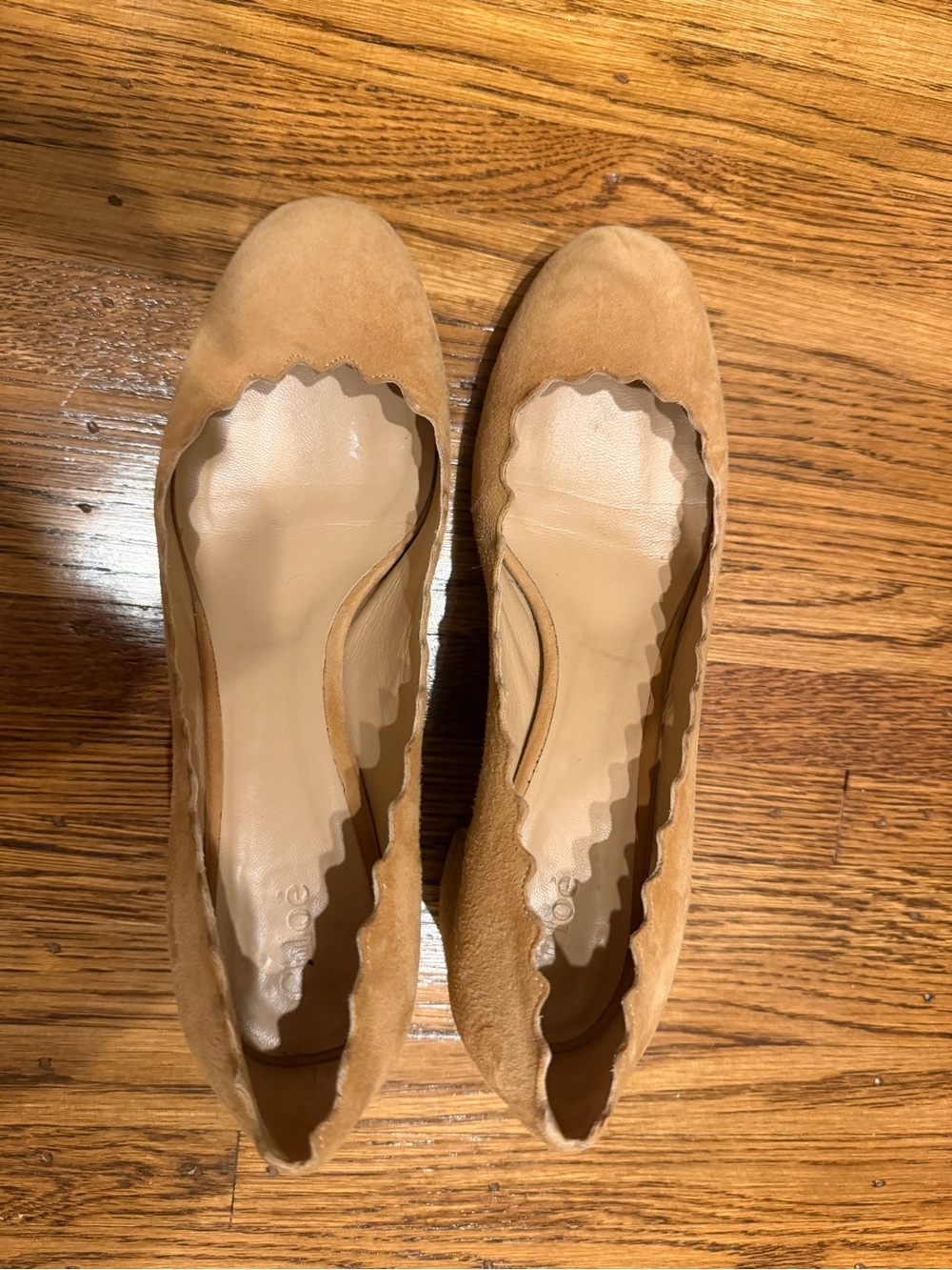 Chloe Tan Scalloped Suede Ballet Flats - Women's